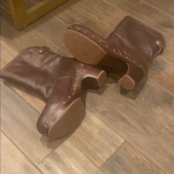 Ugg boots - Picture 7 of 7
